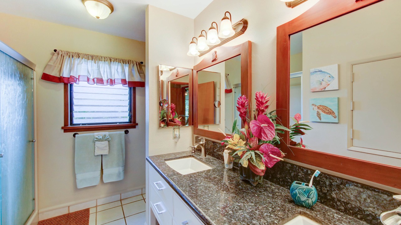 Photo of Bathroom in Princeville