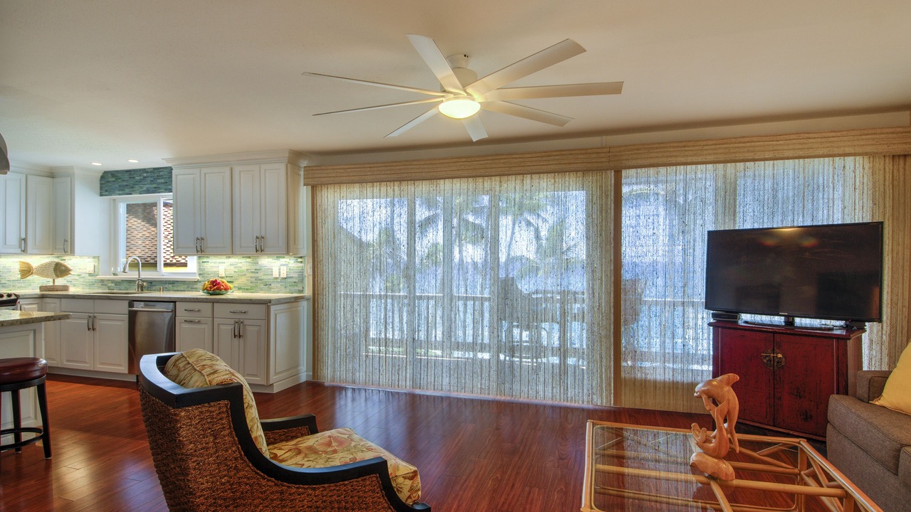 Photo of Bedroom in Poipu