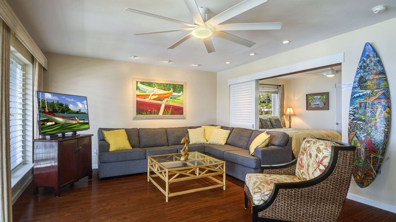 Photo of Bedroom in Poipu