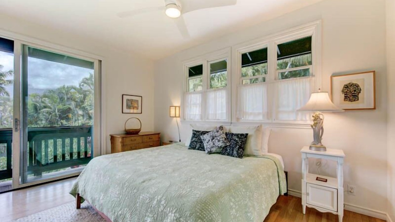 Photo of Bedroom in Wainiha