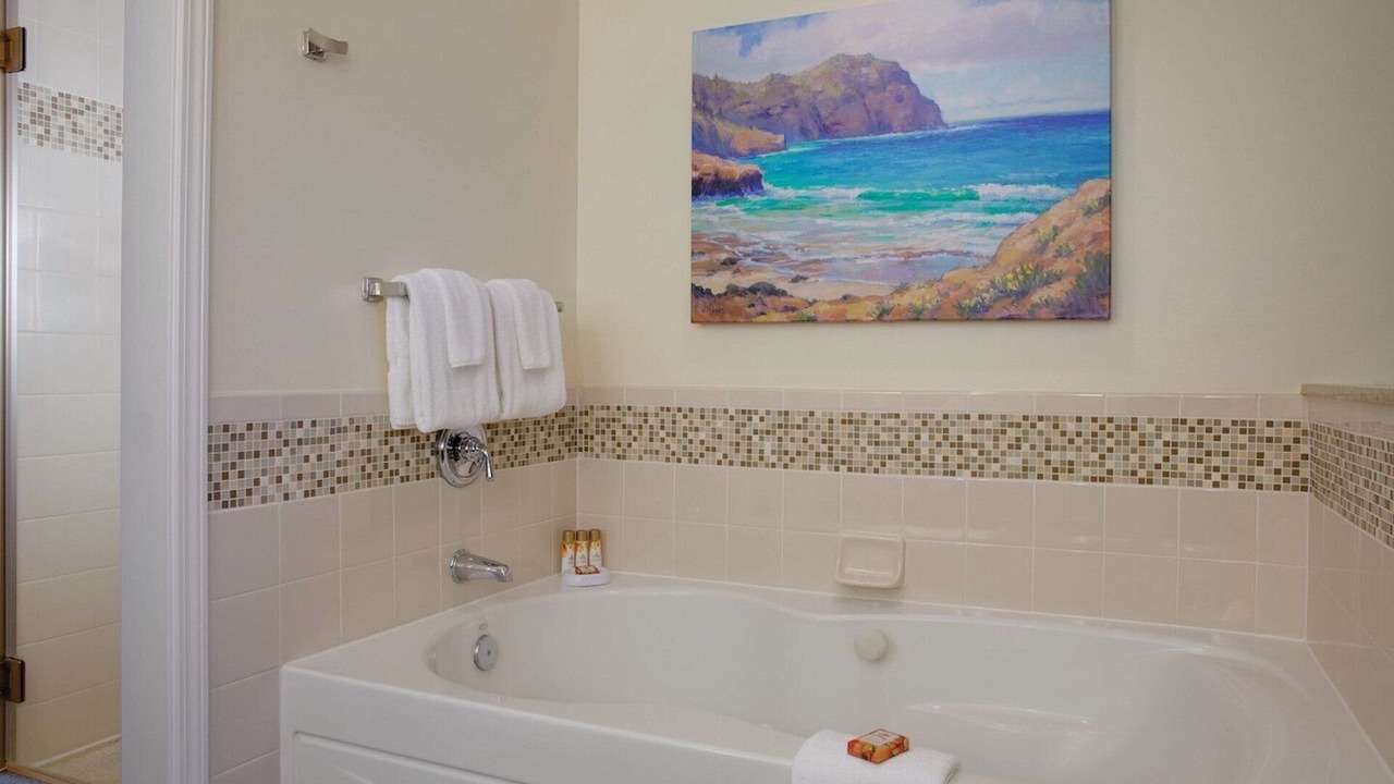 Photo of Bathroom in Poipu