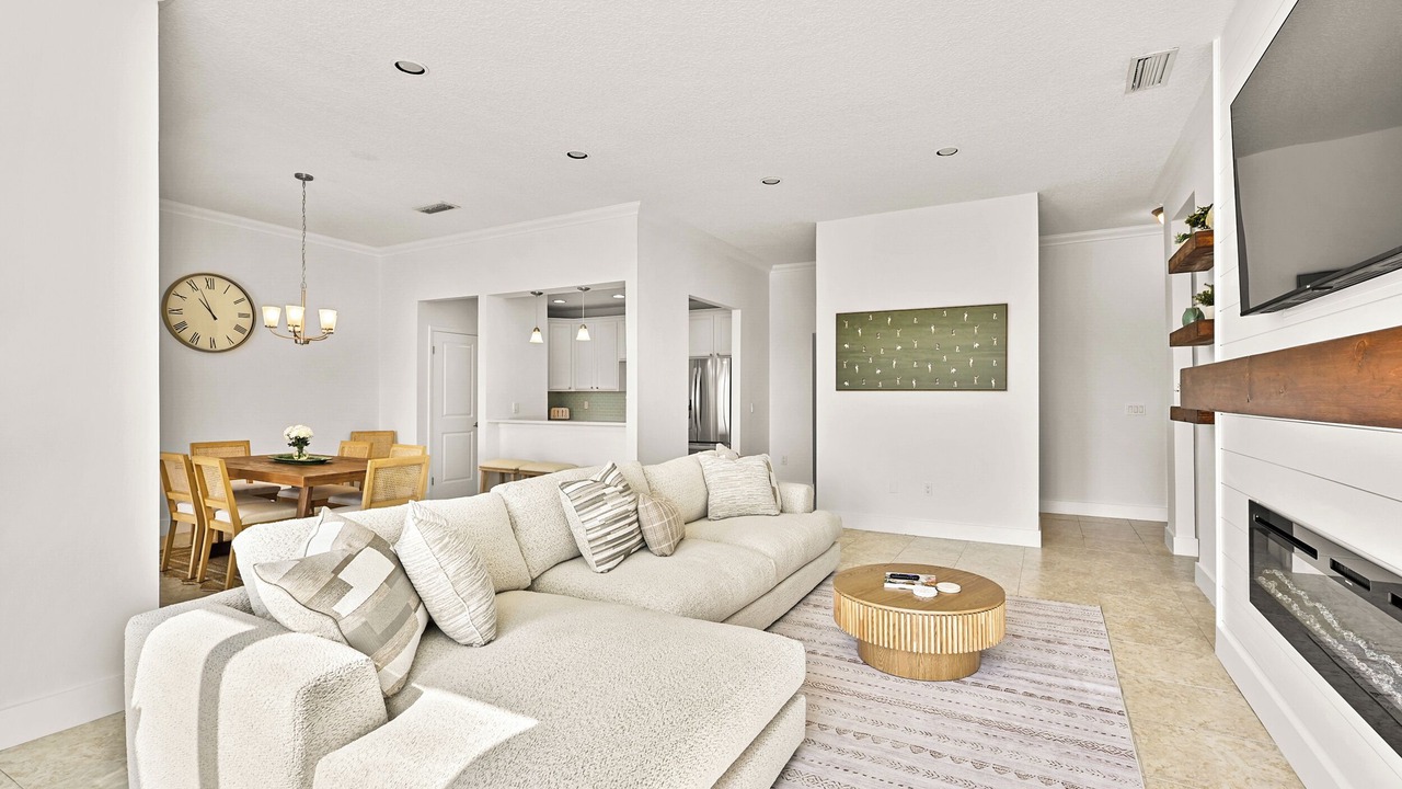 Photo of Livingroom in Sawgrass