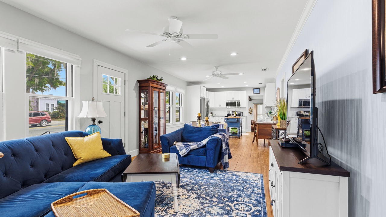 Photo of Livingroom in High Springs