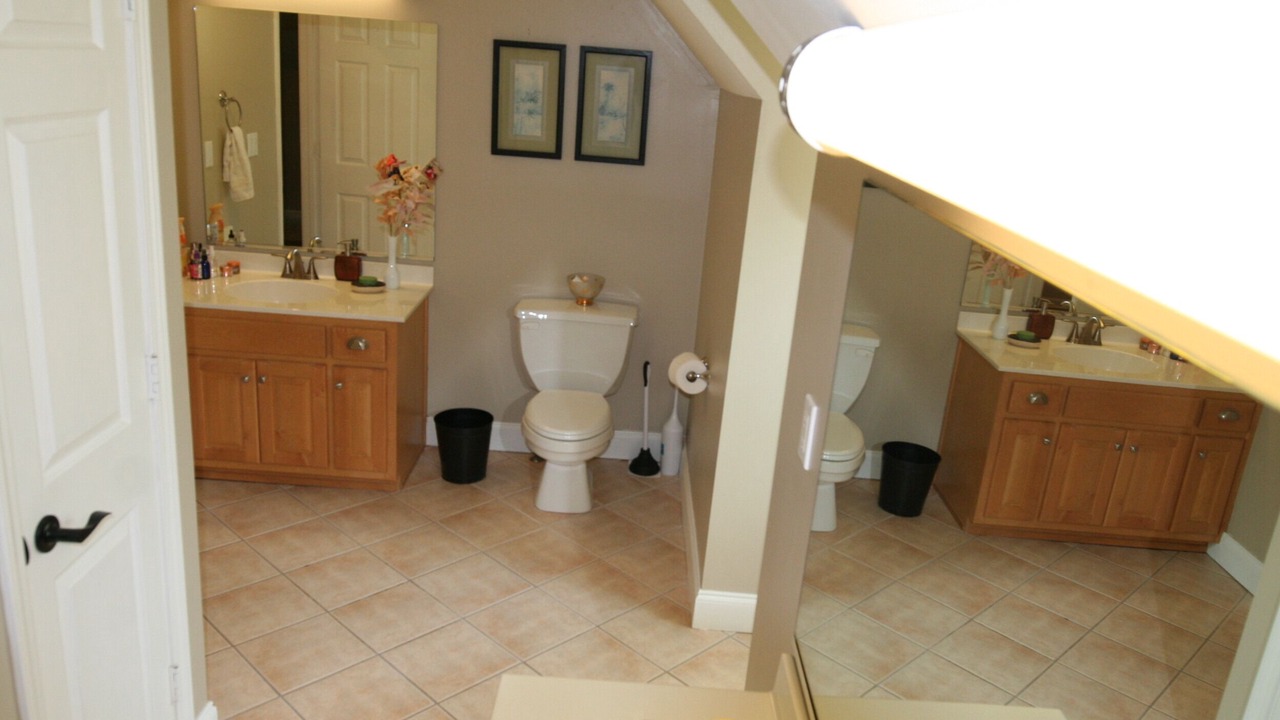 Photo of Bathroom in Lawrenceville