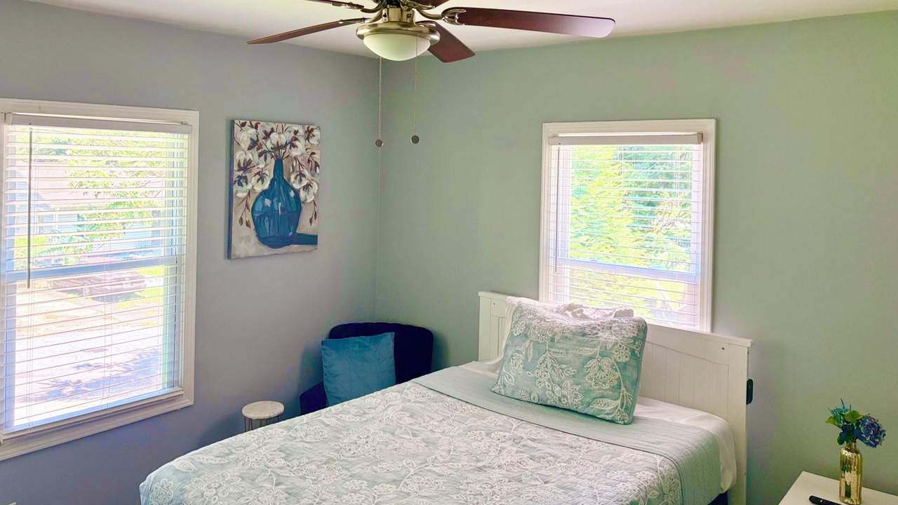Photo of Bedroom in East Side