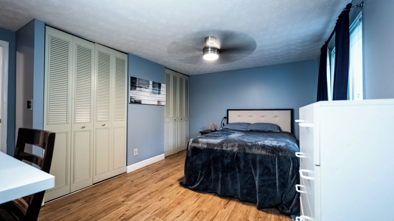Photo of Bedroom in Roswell