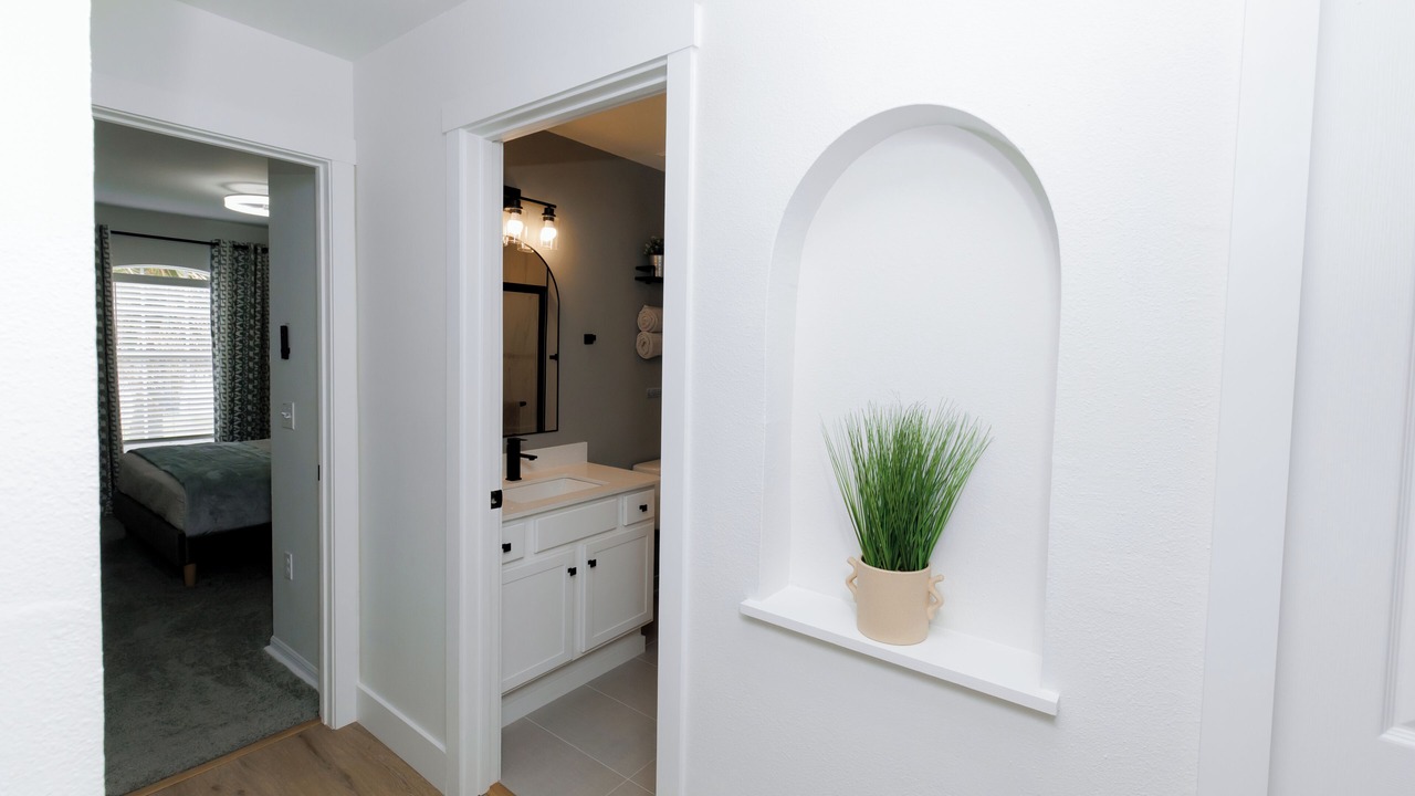 Photo of Bathroom in Sandalwood