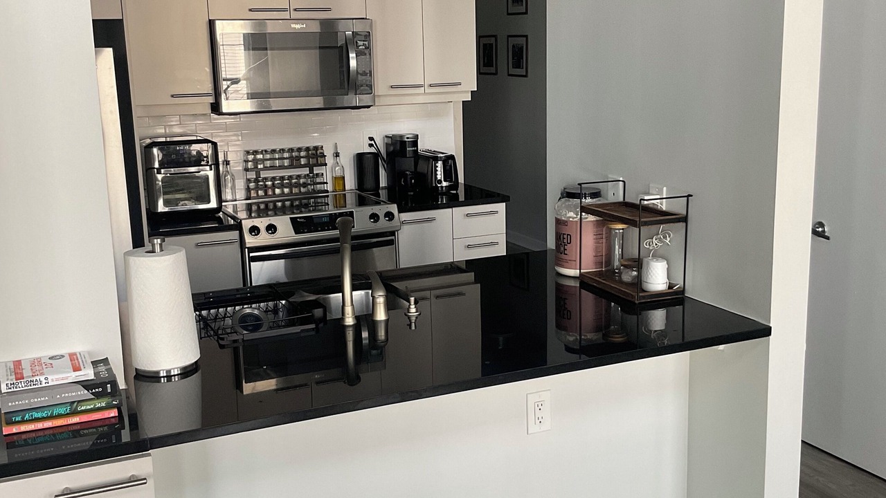 Photo of Kitchen in Atlantic Station Area
