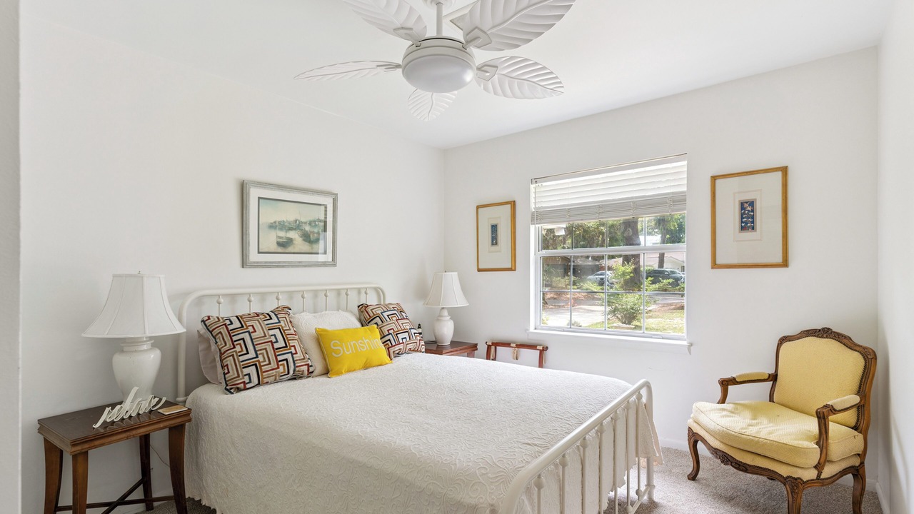 Photo of Bedroom in Saint Simons Heights