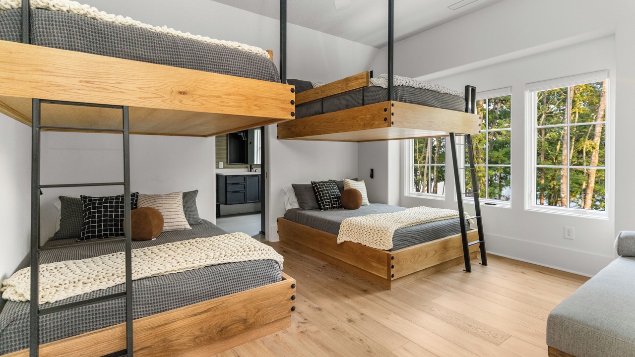 Photo of Bedroom in Greene County