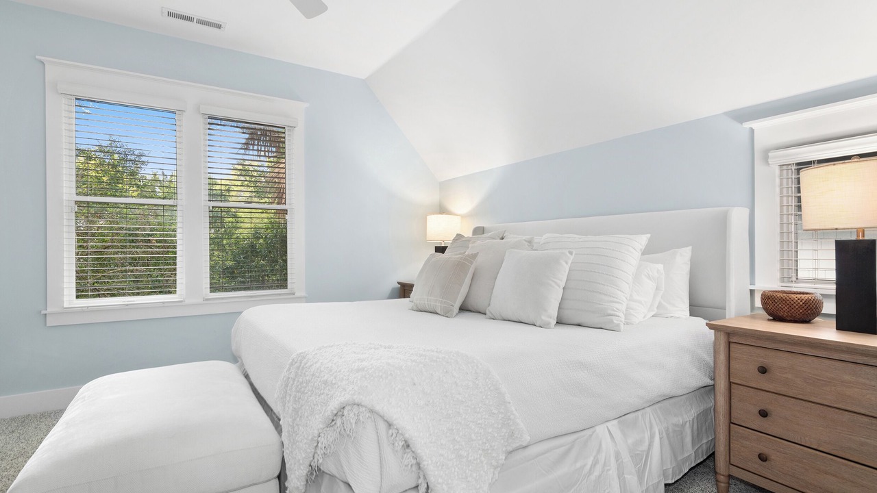 Photo of Bedroom in Surfman's Walk