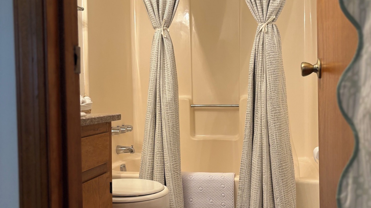 Photo of Bathroom in Church Street