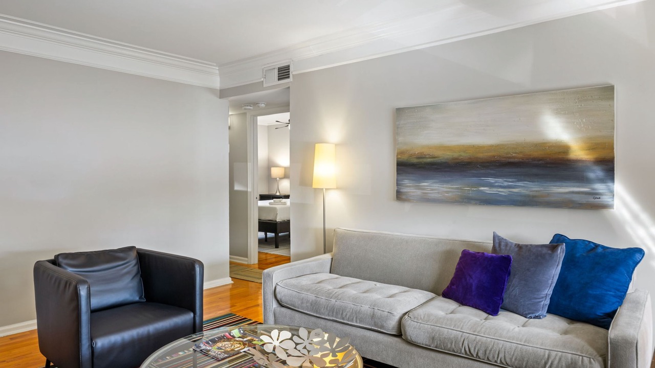 Photo of Livingroom in Brookwood