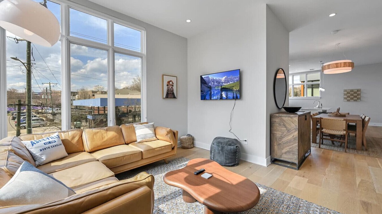 Photo of Livingroom in East End - Valley Street