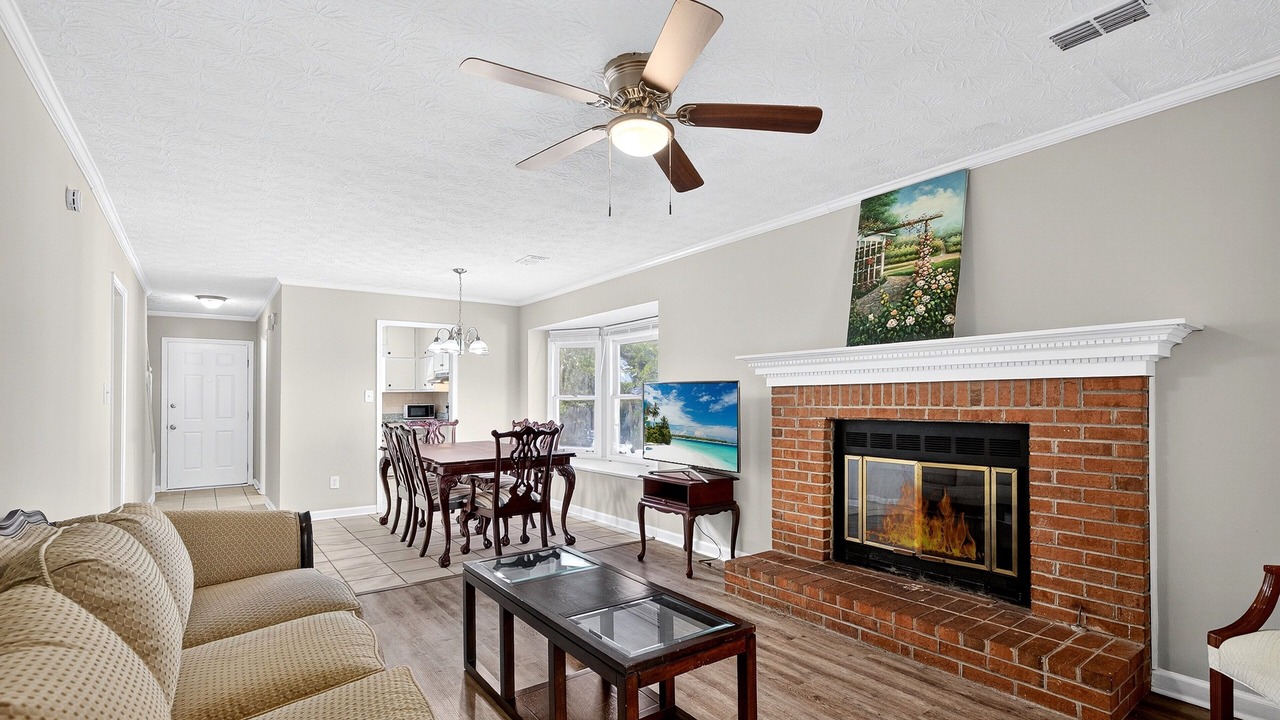Photo of Livingroom in Fayetteville