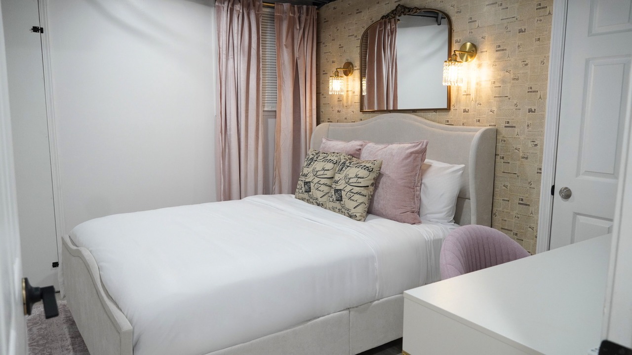 Photo of Bedroom in East Point