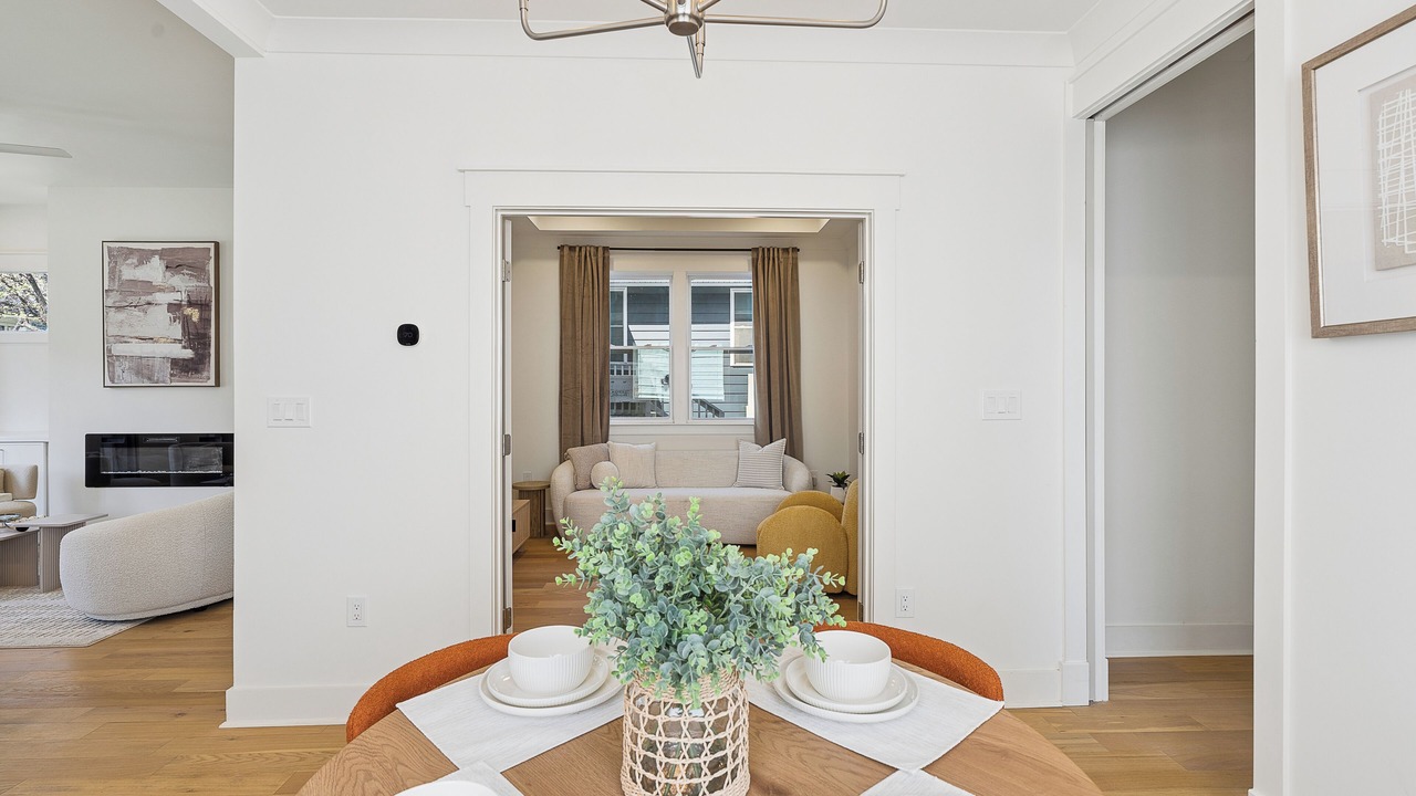 Photo of Livingroom in Edgewood