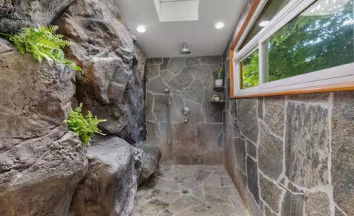 Photo of Bathroom in Lanikai