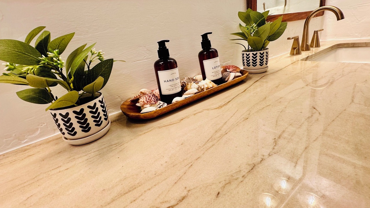 Photo of Bathroom in Kahaluu-Keauhou