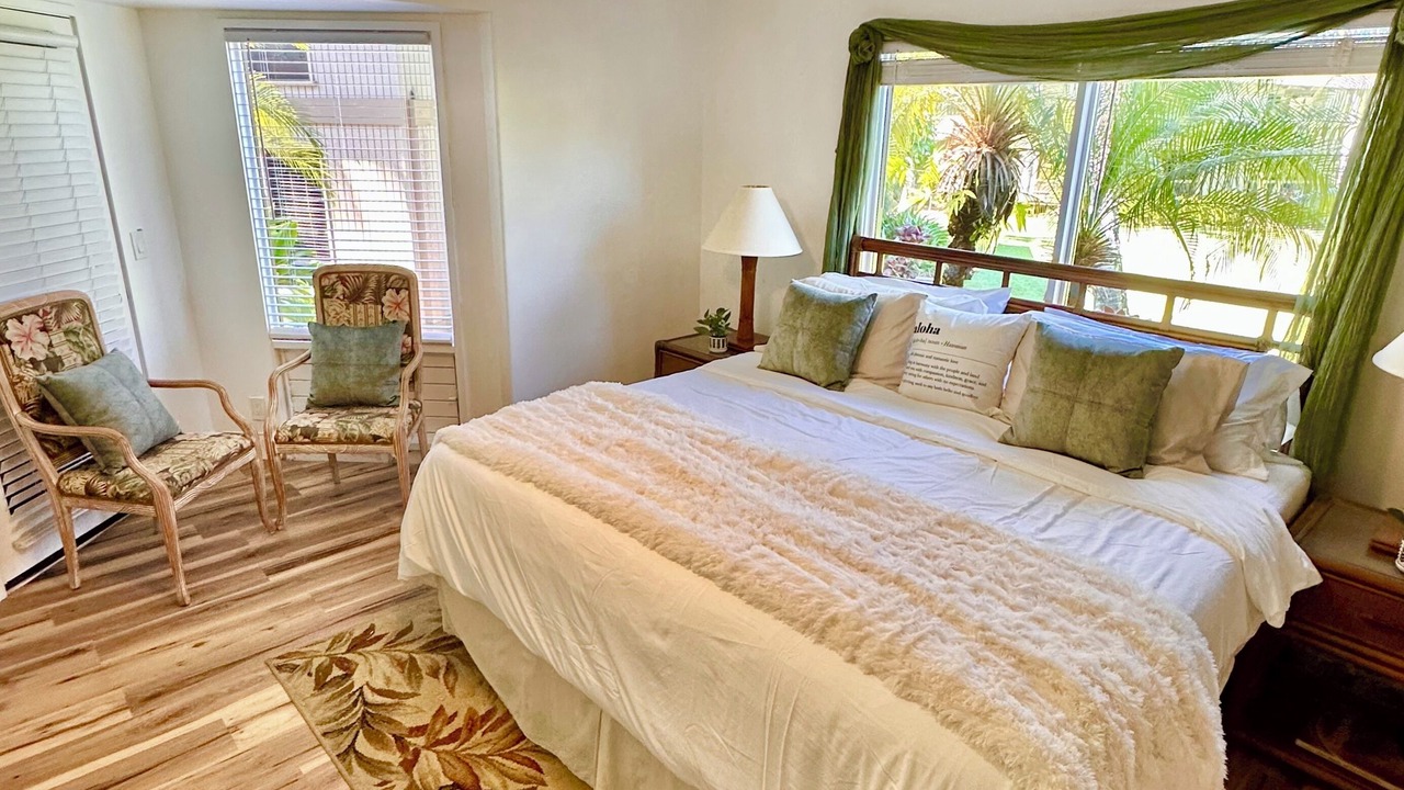 Photo of Bedroom in Kahaluu-Keauhou