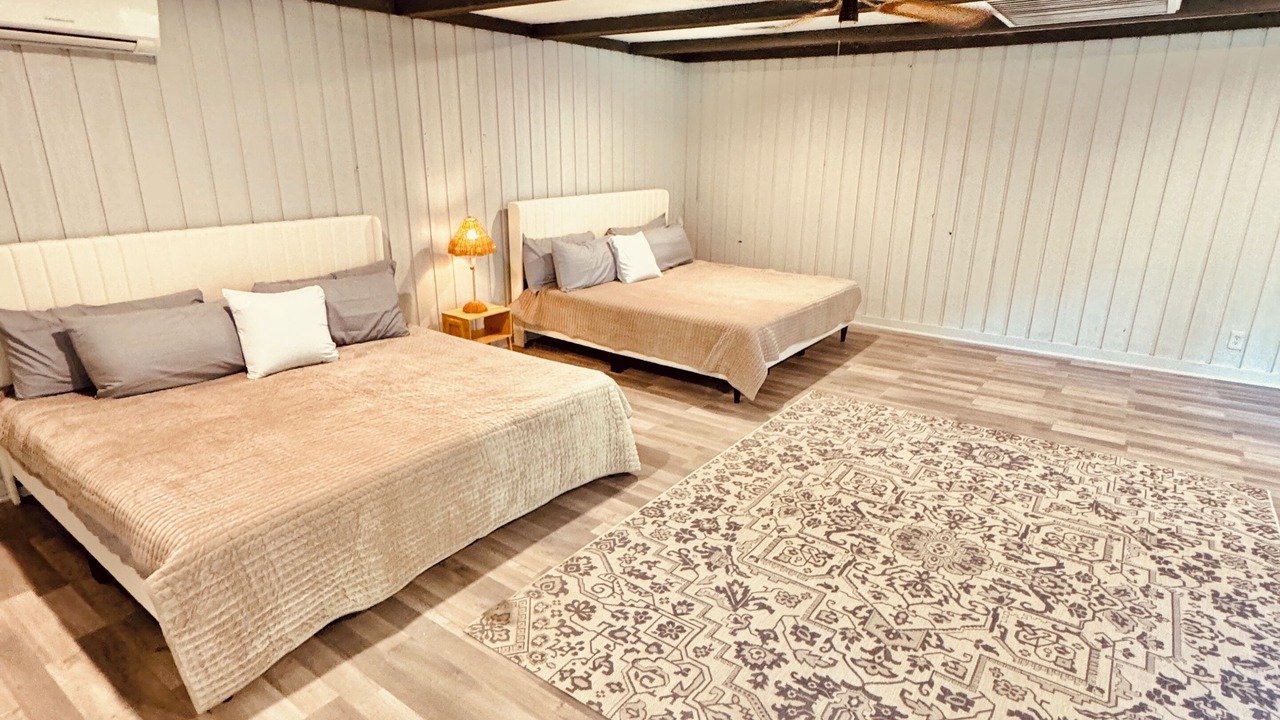 Photo of Bedroom in Sandy Springs