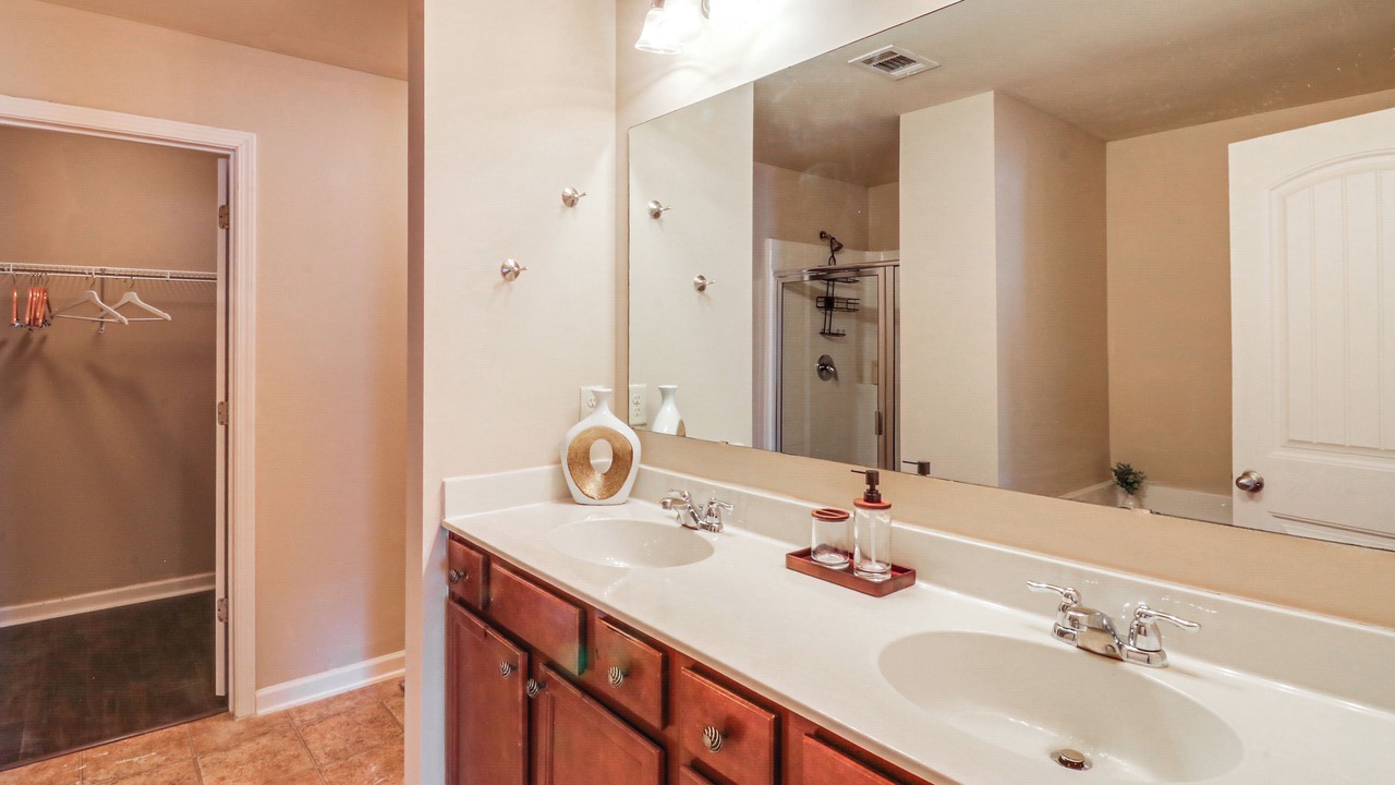 Photo of Bathroom in Clarkdale