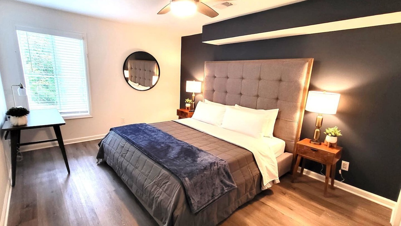 Photo of Bedroom in Sandy Springs