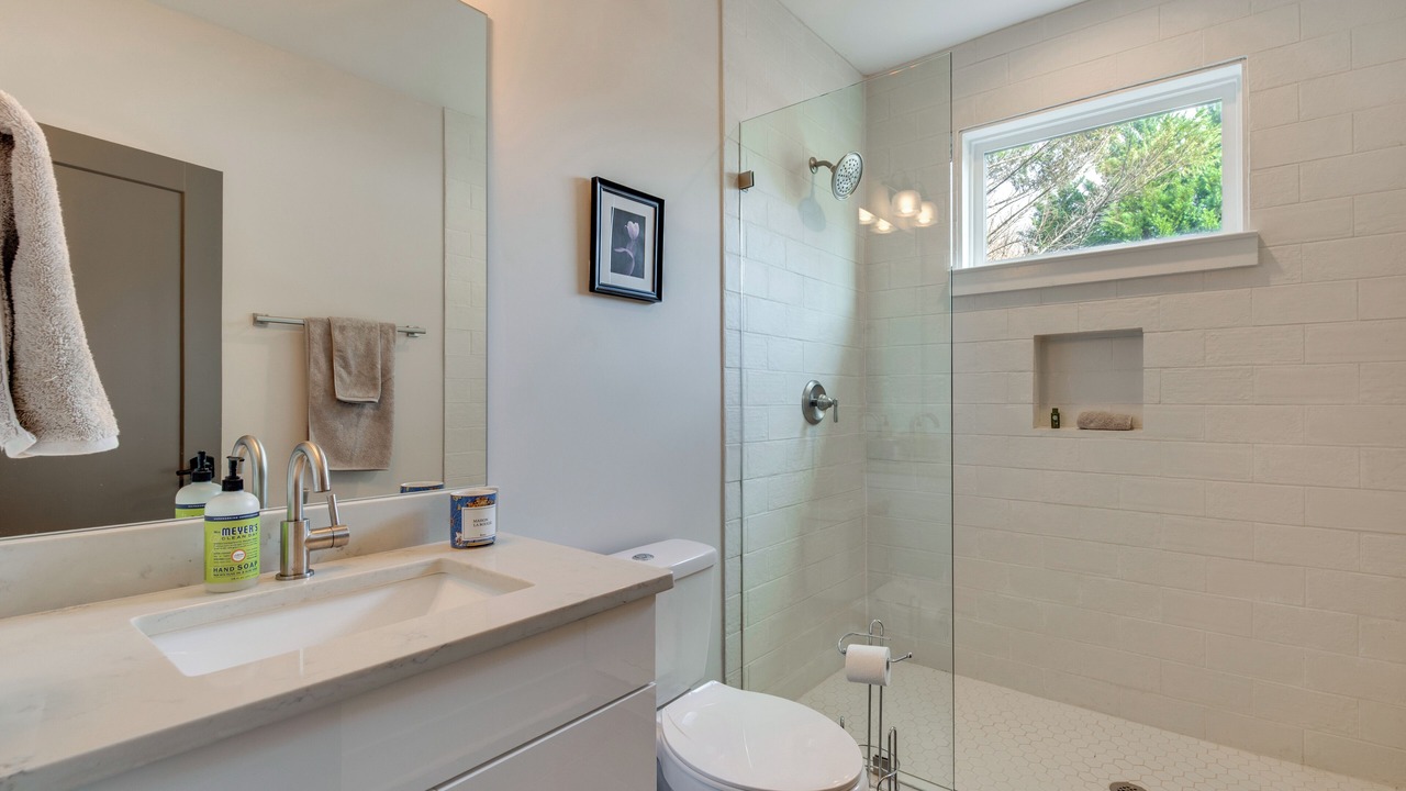 Photo of Bathroom in Atlanta