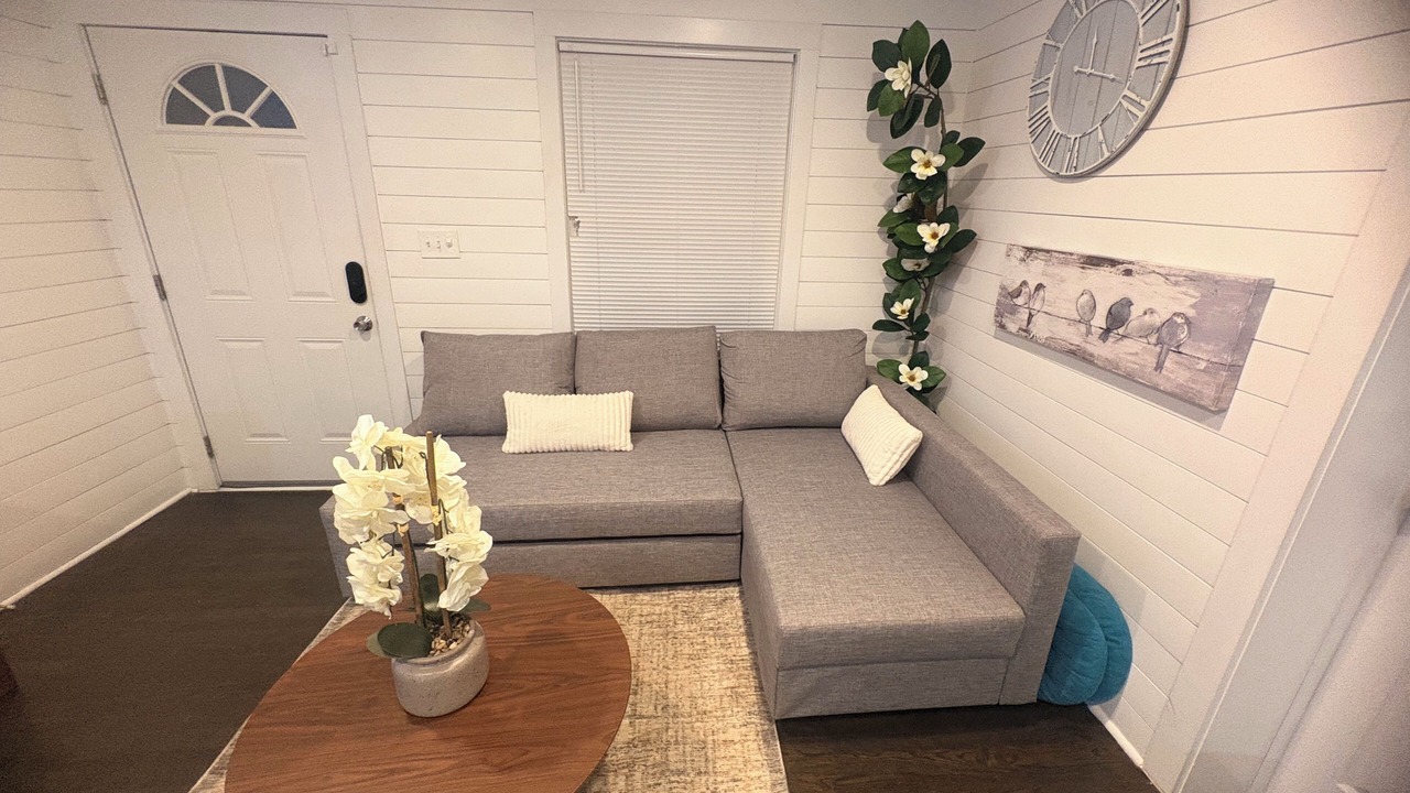 Photo of Livingroom in Belvedere Park