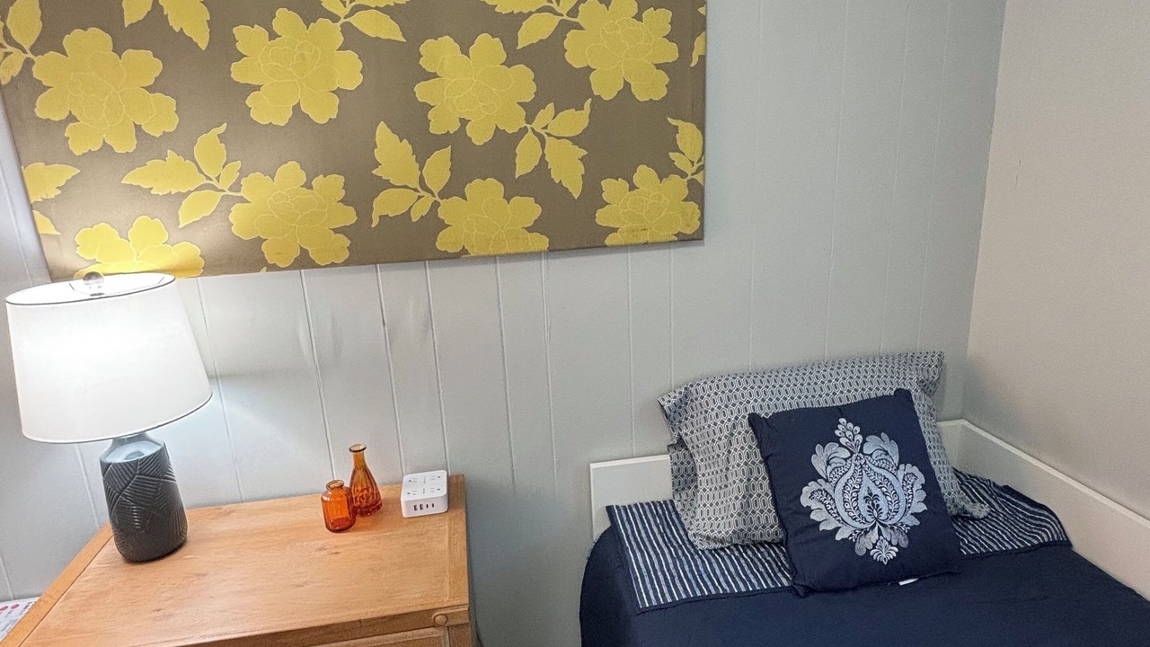 Photo of Bedroom in Murray Hill