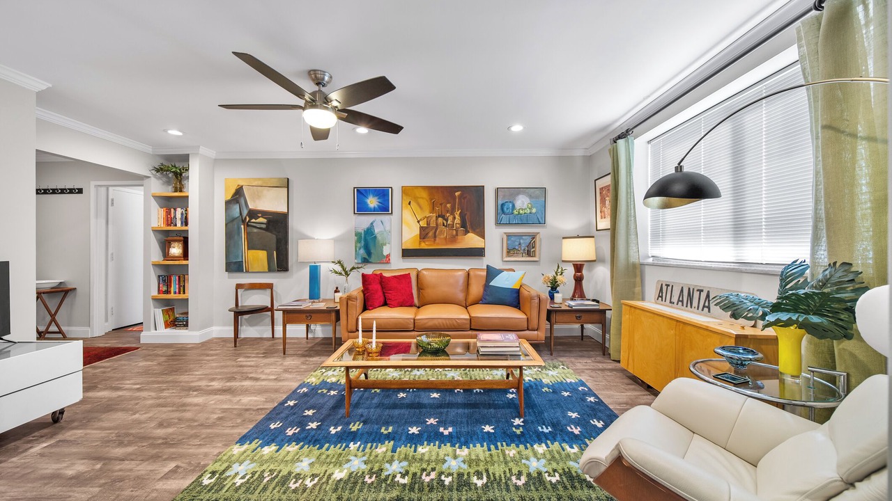 Photo of Livingroom in Downtown Atlanta