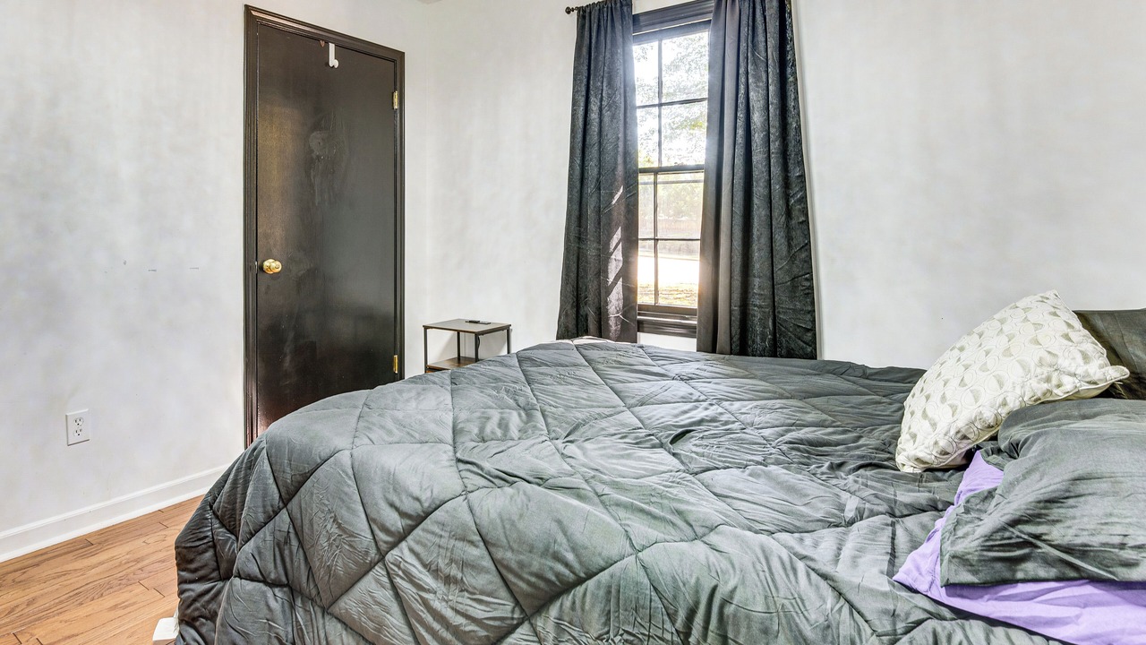 Photo of Bedroom in Clarkdale