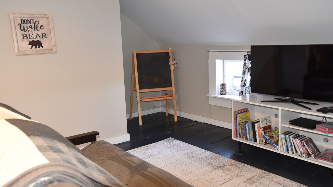 Photo of Livingroom in Chestertown