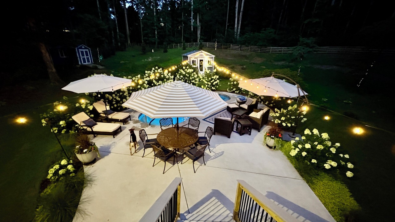 Photo of Outdoor in Powder Springs