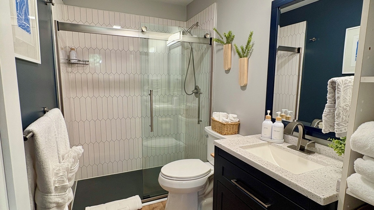 Photo of Bathroom in Powder Springs