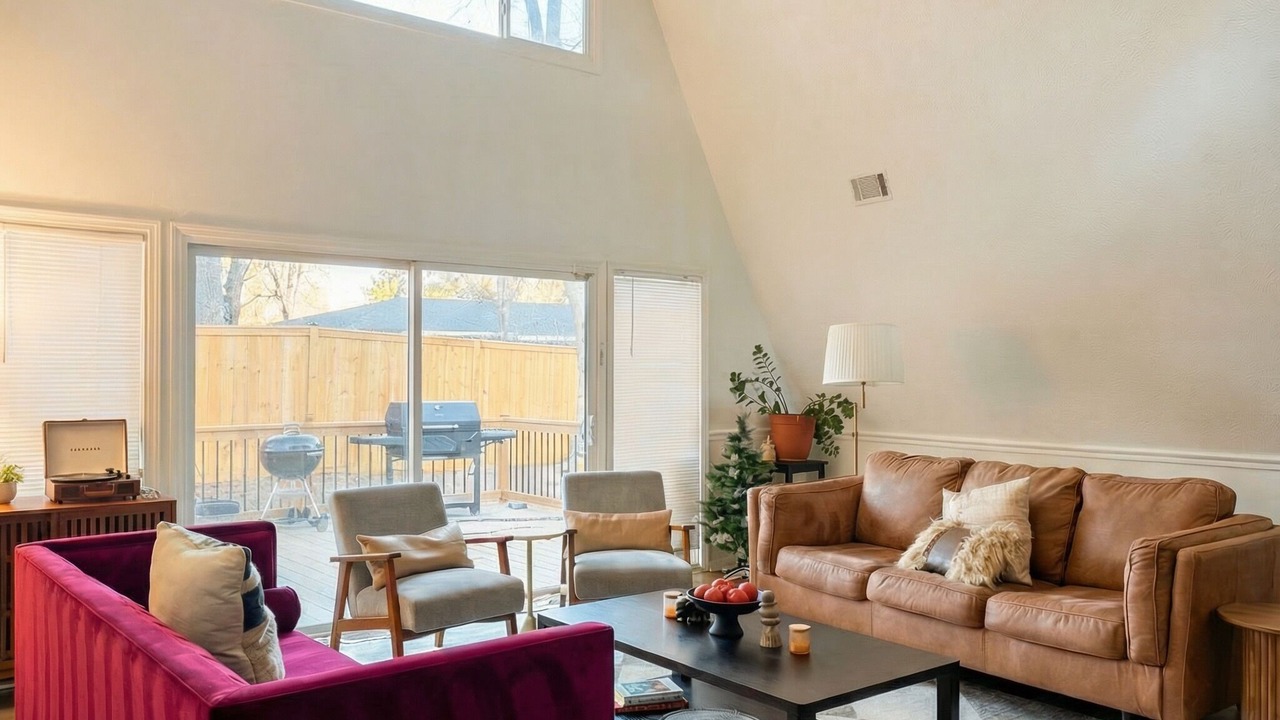 Photo of Livingroom in Church Street