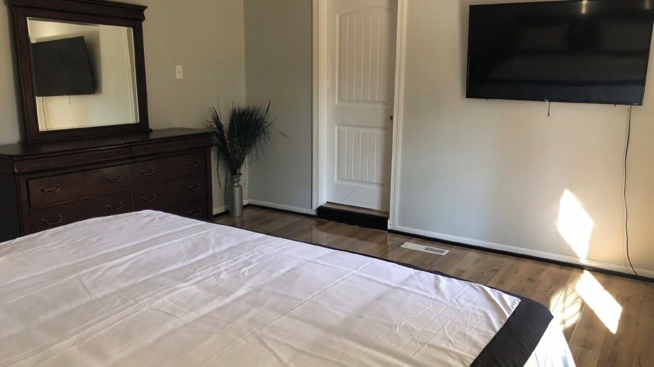 Photo of Bedroom in Belvedere Park