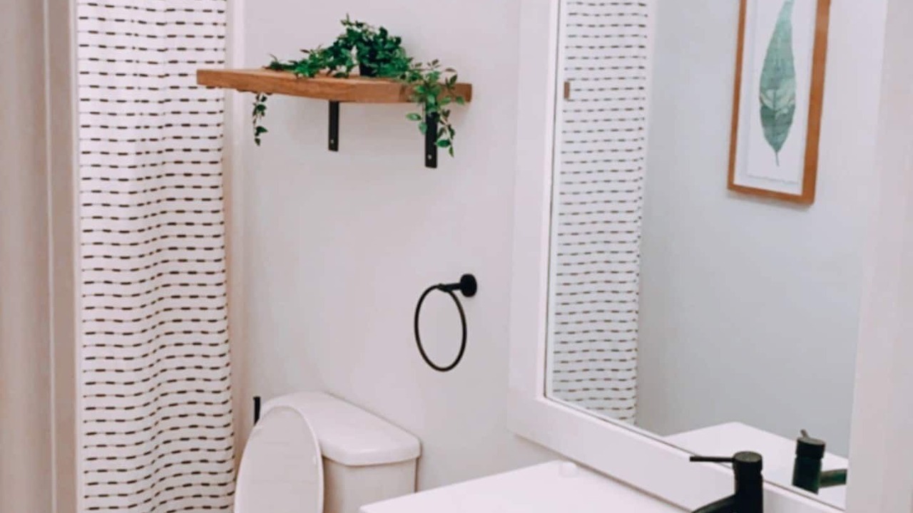 Photo of Bathroom in Chosewood Park
