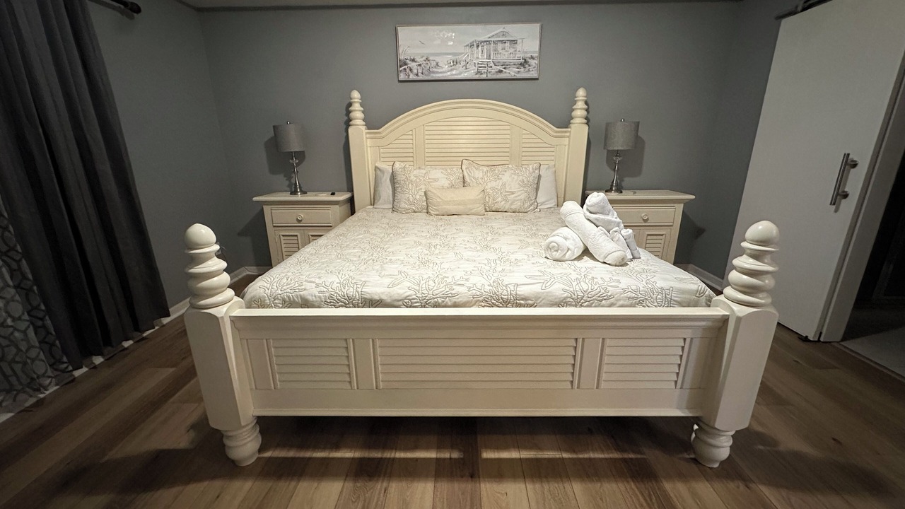 Photo of Bedroom in East Arlington