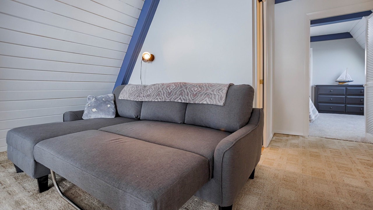 Photo of Livingroom in Town of Torrey