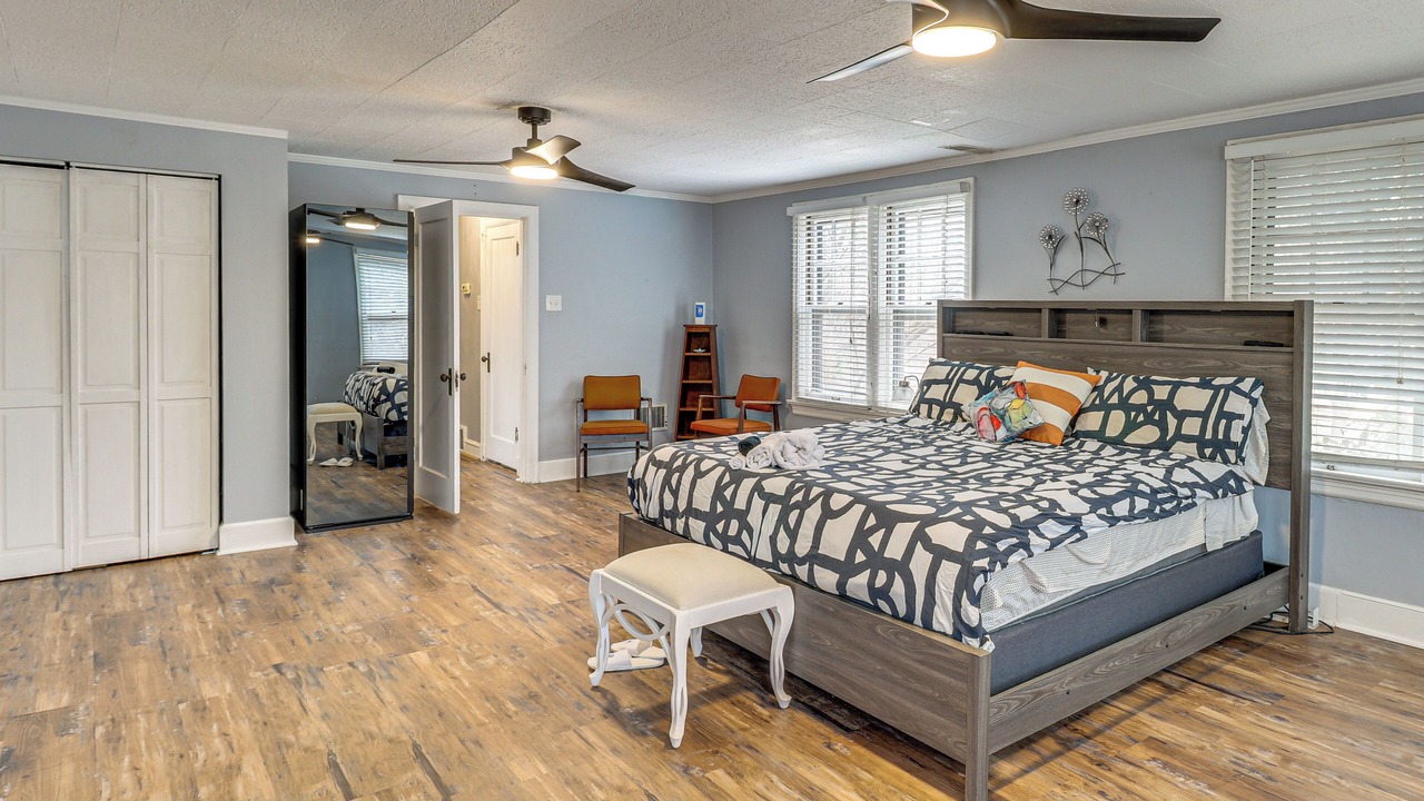Photo of Bedroom in Clifton Heights
