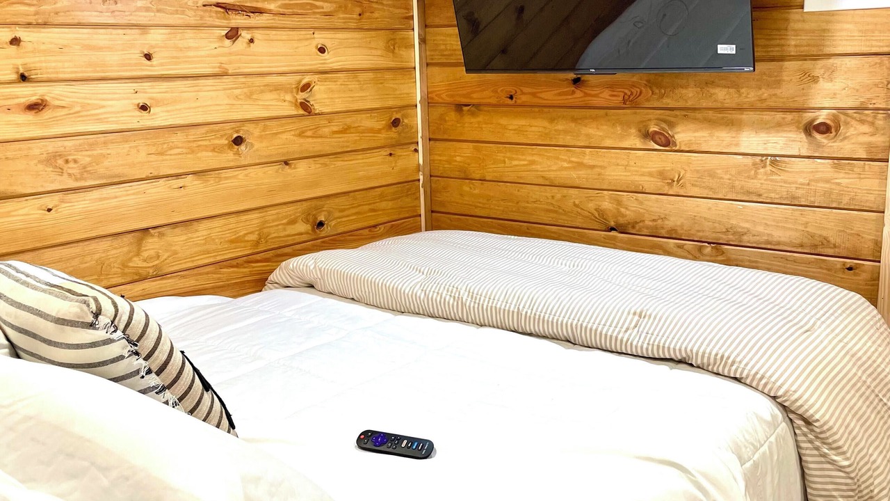 Photo of Bedroom in Waycross