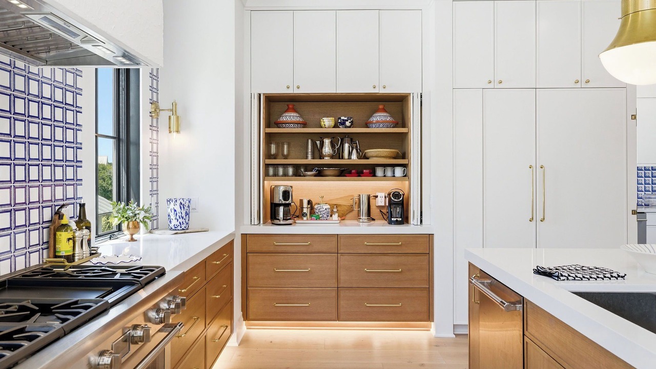 Photo of Kitchen in Cape Fear Station