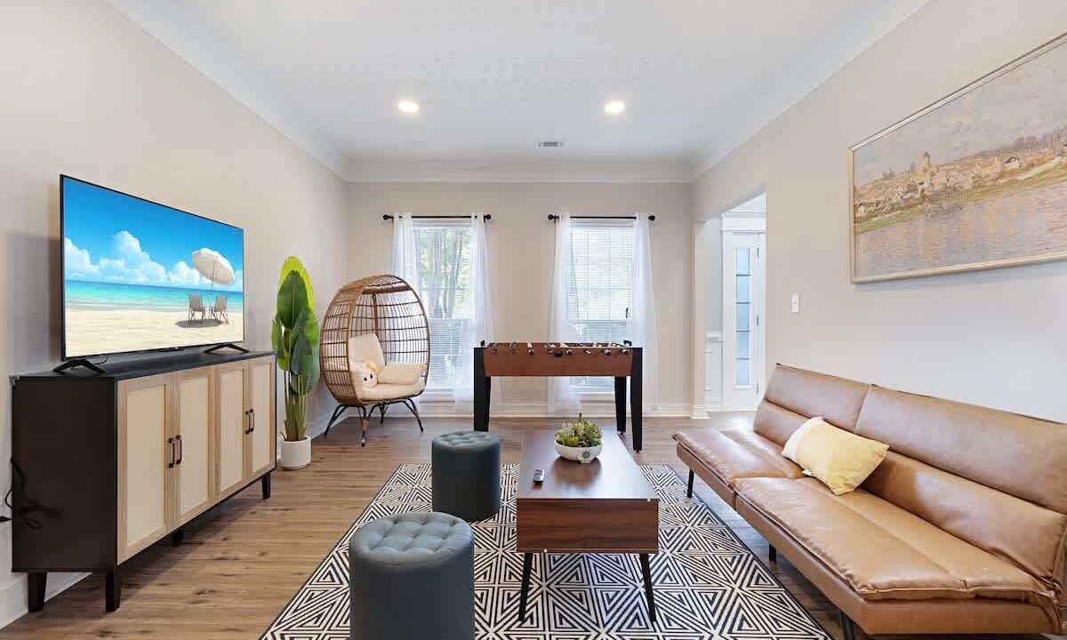 Photo of Livingroom in Buford