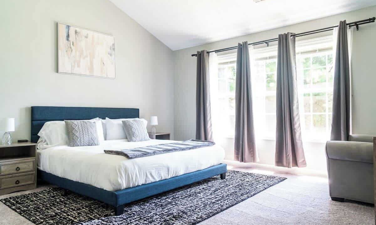 Photo of Bedroom in Lawrenceville