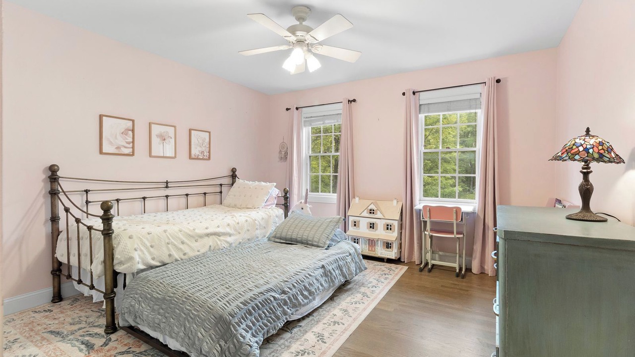 Photo of Bedroom in Greenfield Center