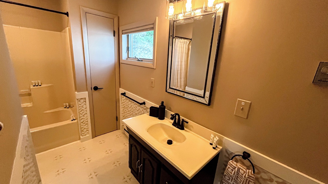 Photo of Bathroom in Hammondsport