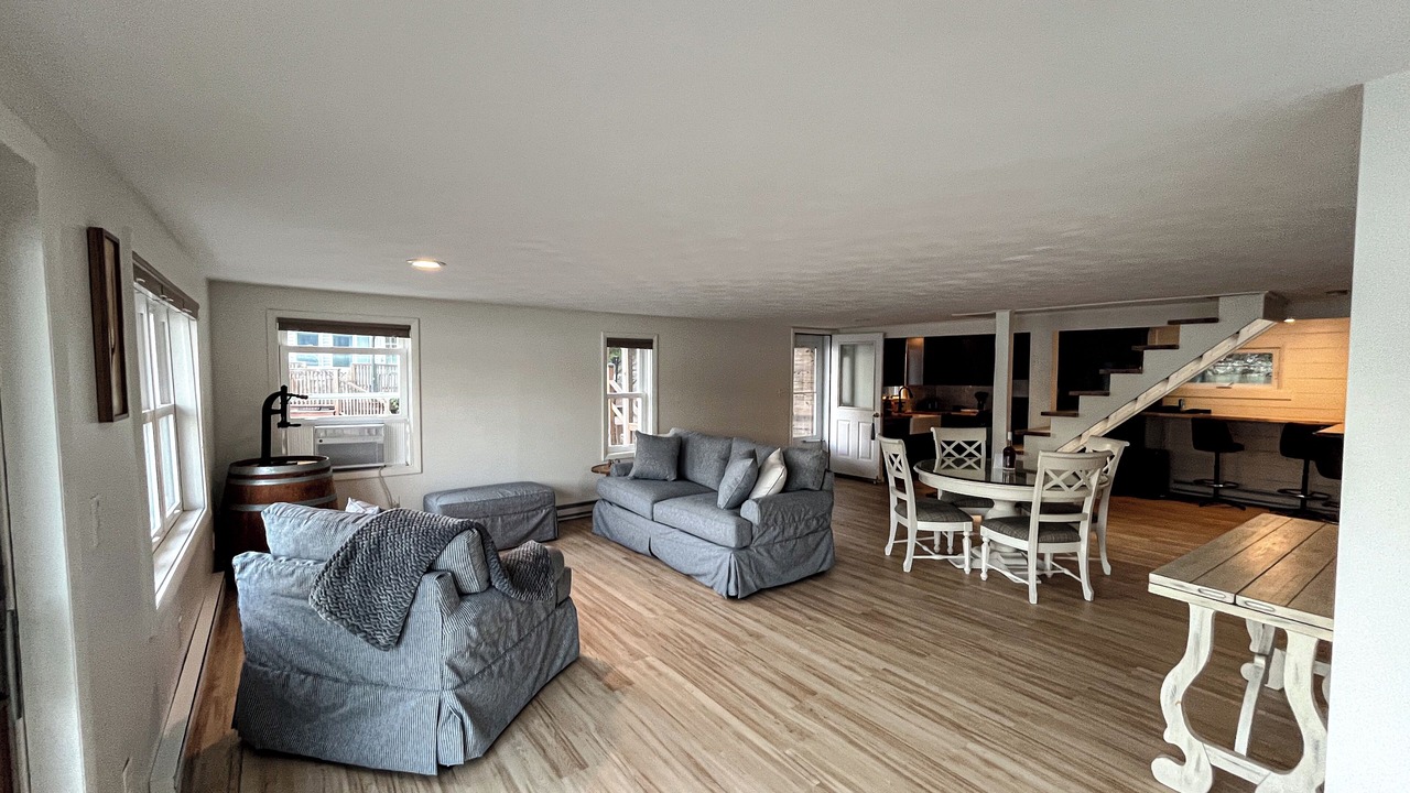 Photo of Livingroom in Hammondsport