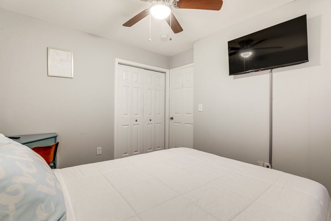 Photo of Bedroom in Belvedere Park