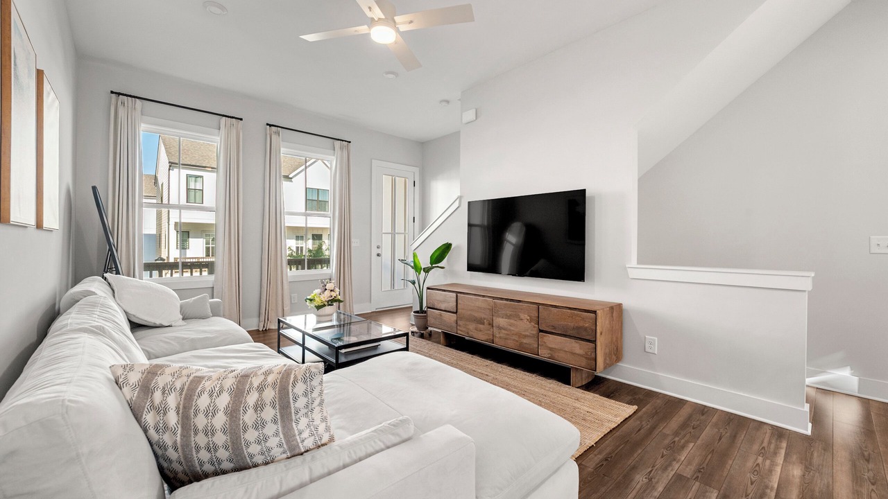 Photo of Livingroom in Chosewood Park